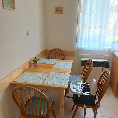 Apartman Gyöngy